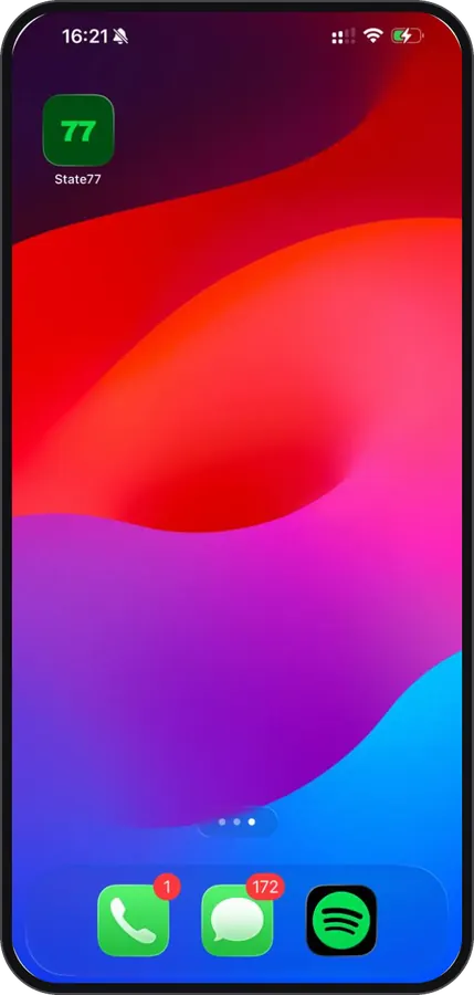 Icono de State77 instalado en la pantalla de inicio de un iPhone